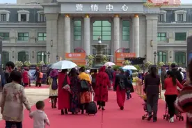 恒大陪您过周末 昆明嘉丽泽恒大·养生谷营销中心开放视频封面