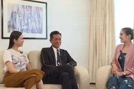 宣萱古天乐时隔18年再合作拍电影，古天乐笑称因为妈妈喜欢宣萱