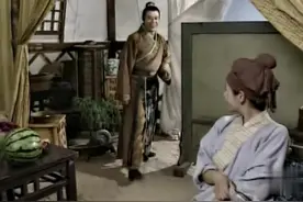 冰雁一见将军就忍不住哭了，终于有了撒娇的人