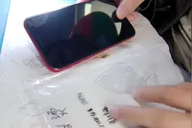 iPhoneXR手机发烫，到的是什么原因导致的，看看隆诚周老师怎么说视频封面