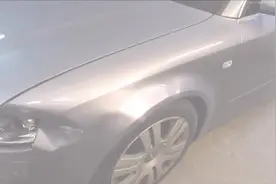 师傅修理汽车的车灯处凹痕，看完他的操作，你觉得这技术怎么样？视频封面