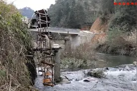古老的智慧，农民的创造，山区取水工具~水车，保障部分稻田用水视频封面