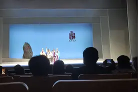 第一次听秦腔，第一次去西安易俗大剧院听秦腔，《望鲁台》好剧