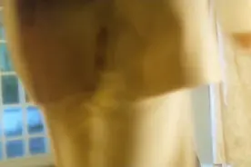 牌品好人品就好，大叔和3位准女婿玩梭哈，要看看他们的人品如何视频封面