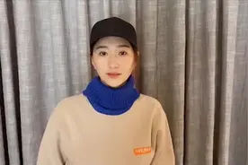 李小冉发博文引争议，晒截图怒怼杠精：脑子是个好东西可你没有视频封面