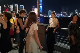 中国的上海世界的上海如痴如梦的上海连外国人都痴迷的上海，厉害视频封面