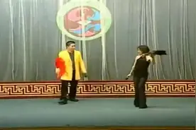 二人转演员董明珠与前夫于小飞唱《送情郎》，真是太好听了！