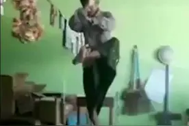 疫情过后，人们开始寻求精神层面的刺激了视频封面