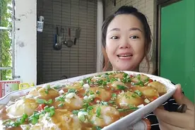肉丸子你没吃过的做法，加点淀粉蒸一蒸，鲜嫩滑爽满口香，棒极了视频封面