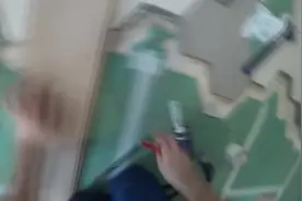 德国工人告诉你什么是品质装修：高难度六角形瓷砖与木地板的衔接视频封面