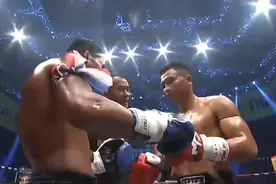 拳击比赛为什么禁止肘击，看过明白了。视频封面