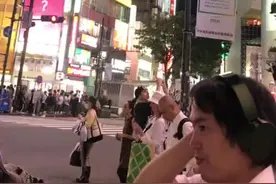 日本街头惊现“无脸男”视频封面