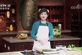 鲤鱼有腥味的关键在鱼腥线，几个去腥小妙招，速速学起来视频封面