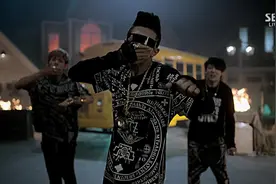 人气最火的团体之一 防弹少年团BTS《No More Dream》