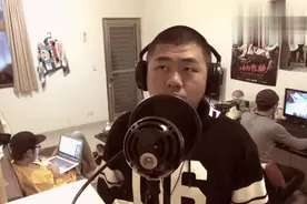 台湾胖小伙翻唱大壮歌曲《我们不一样》，浑厚嗓音不输大壮哦！视频封面
