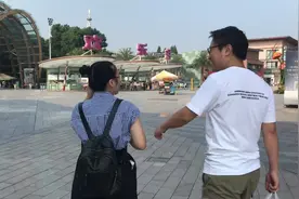 蓉漂生活：成都欢乐谷夜场原来这么好玩，怪不得关晓彤都要来！