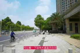 武汉街拍：沿河大道，范湖地铁站，二七路，汉口北看今天人多吗？视频封面