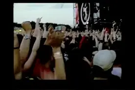 Green Day - Holiday 演唱会视频封面