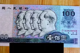 以前的一百块买的东西一家人提不完，现在的一百在超市能买到啥？