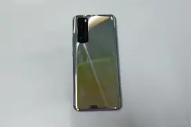 华为旗舰Nova 7自用测评，颜值拍照性能值得点赞，入手不亏视频封面