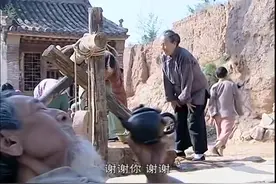 嘎子父母双亡，家里却三天两头不是鱼就是野鸭野蛋，嘎子真厉害！