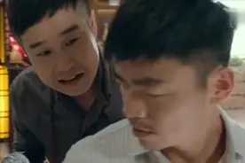 #电影#它是最怕水的，把它扔水里，直接发脾气了