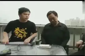 太极拳宗师马保国，展示他手心的太极肉球，声称练功所致视频封面