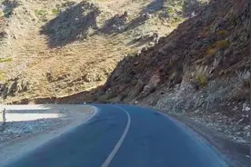 无人机航拍喀纳斯：大疆御+OSMO，10月深秋