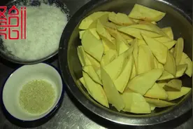 小时候最爱的拔丝地瓜 三种原料天然还不失本味 一天能卖30份以上视频封面