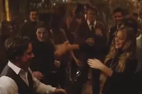 你还记得上次拥抱是什么时候吗？