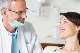 嘴唇发白到底咋回事