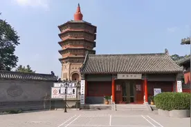 实拍千年砖雕古佛塔：安阳天宁寺文峰塔，登古塔俯瞰整个安阳旧城视频封面