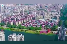 “中介”买房和“售楼处”买房到底有什么区别？听听他们怎么说视频封面