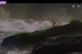 兄弟：埃及引水灌溉，沙漠变绿洲，工人努力十年兴建阿斯旺水坝视频封面