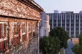 明德楼看着很不错，冒充一波宣传片#校园 #航拍 #南京工业大学视频封面