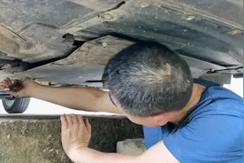 自己在家换机油就是这么简单。每5000公里更换一次全合成机油。视频封面
