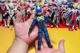 粘土手工时刻：捏奥特曼反派托雷基亚奥特曼#粘土教程 #粘土手工视频封面