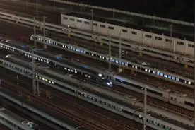 集结完毕 万“舰”齐发 #2025铁路春运 #我的铁路风景视频封面