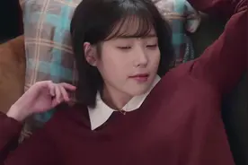 这没胡子的画家也太帅了吧#iu #苦尽柑来遇见你 #金宣虎视频封面