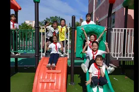 幸福街小学2022毕业留念视频封面