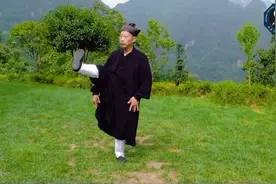 老子曰：“天之有道，乐与人共之，地之有德，乐与人同之视频封面