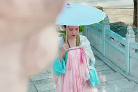 汉服小姐姐怎么拍呢？几步教会你#手机摄影 #摄影技巧  #国风