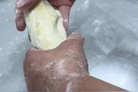 老北京烧饼，详细手法分享！ #烧饼 #老北京烧饼 #京津老味斋视频封面