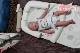 快看妈妈给我买的气球，我玩的挺好吧😎看我的手好使吧视频封面