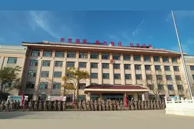 节日在战位! 武警官兵开展战备拉动演练 （武警第二机动总队 杨洋