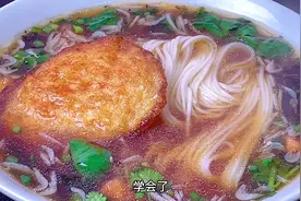 往油里撒几粒盐再打个鸡蛋，轻轻松松就能做出孩子爱吃的美食