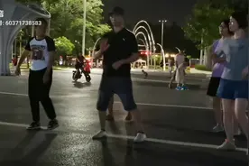 #挥洒青春视频封面