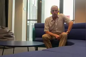 希腊国际学校圣凯瑟琳校长致辞来了，史密斯校长是一个妥妥的学霸视频封面