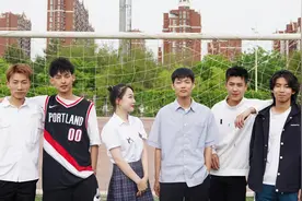 偷偷告诉我，你最长的一次暗恋有多久？#毕业季   #毕业合影视频封面