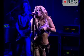 夏奇拉whenever whenever#欧美音乐 #音乐现场 #女神 #英文歌